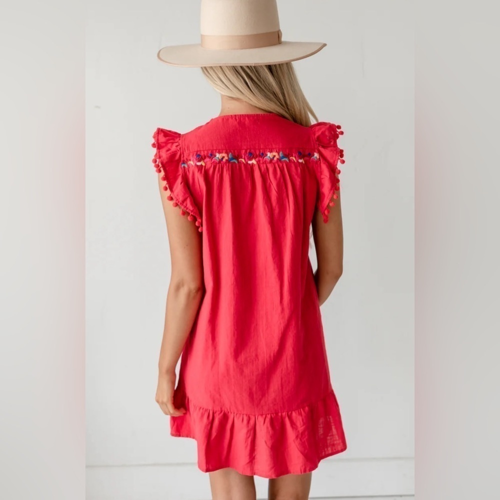 Kirundo Embroidered dress - Picture 2 of 10